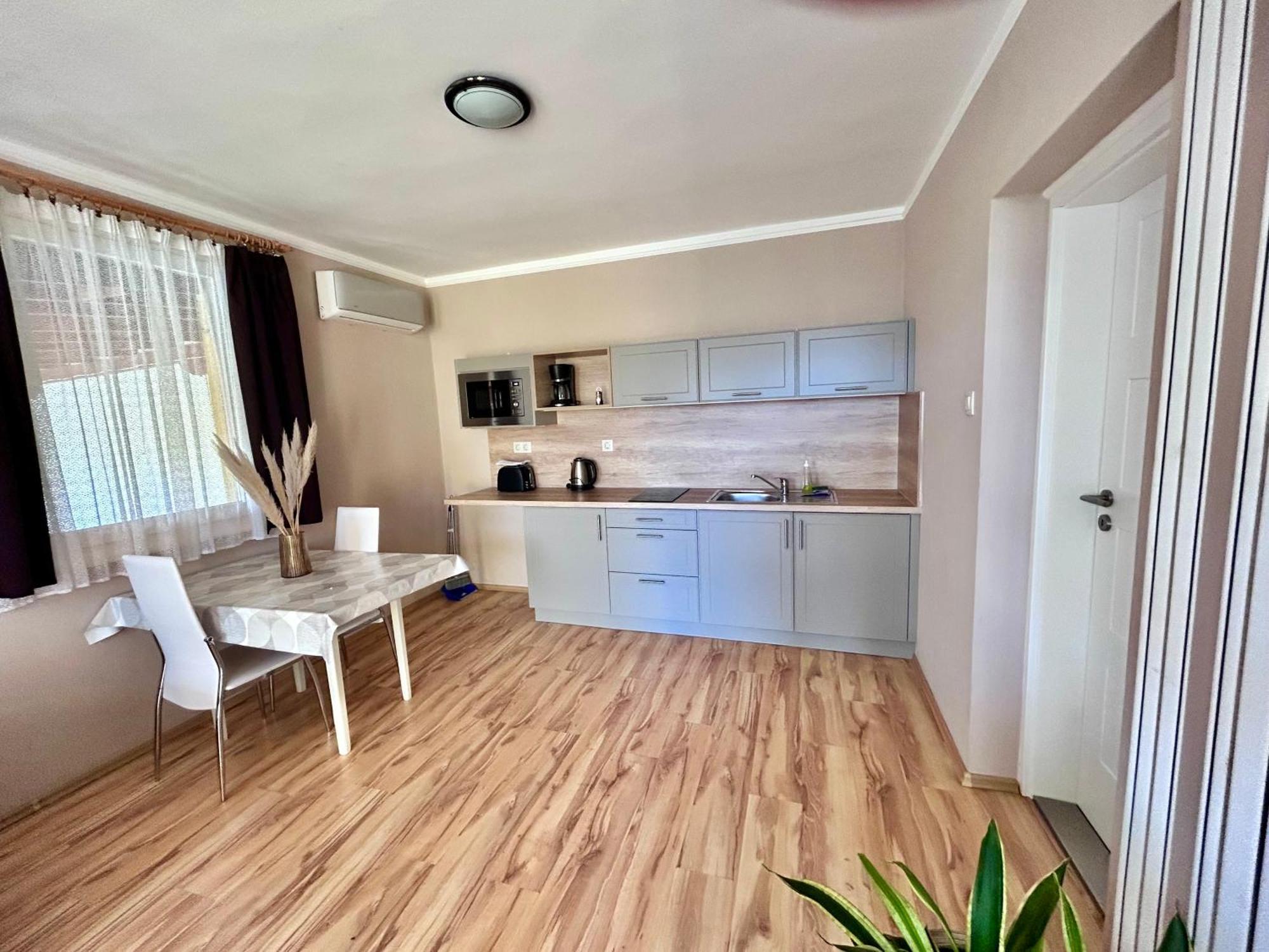 Nemes Apartmanhaz Hévíz Extérieur photo