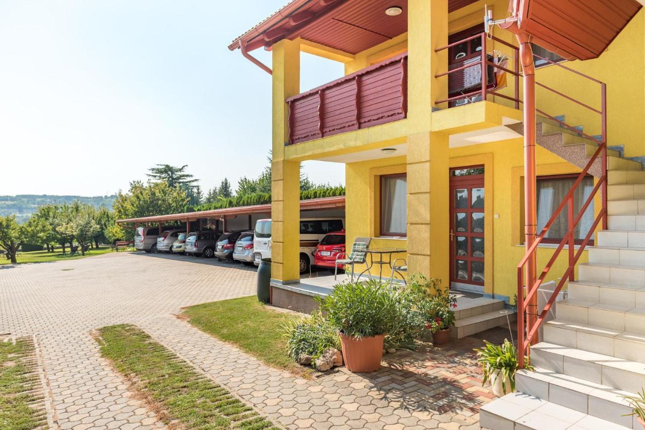 Nemes Apartmanhaz Hévíz Extérieur photo